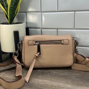 7256 Marc Jacobs nude pink Recruit Crossbody Bag 257097256